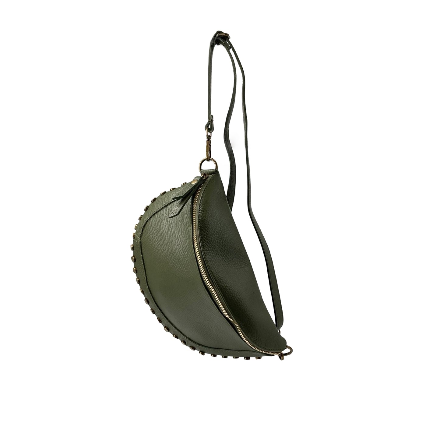 SAC BANANE CUIR GRAINE  CLOUTE