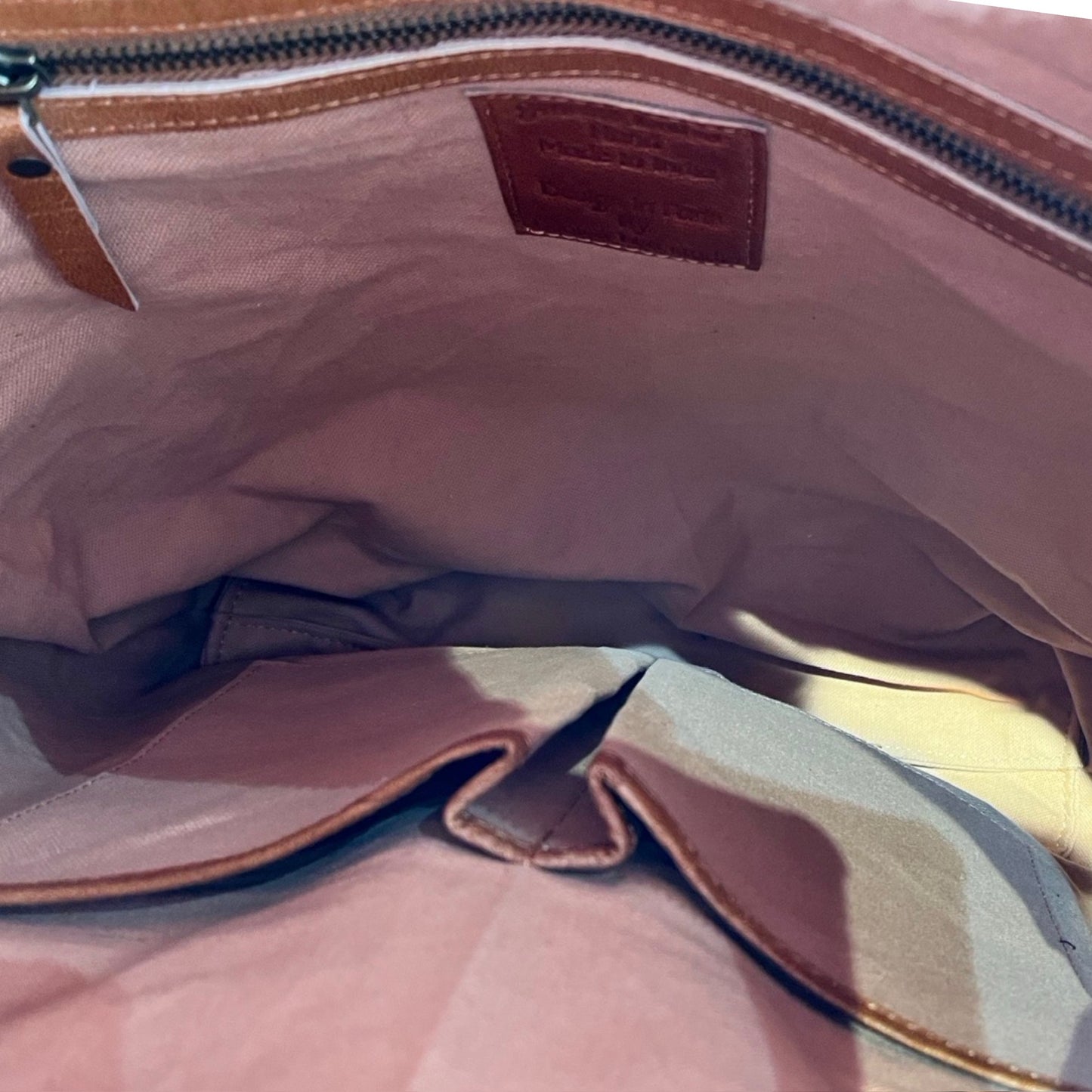 SAC A DOS  CUIR LARGE JINNA