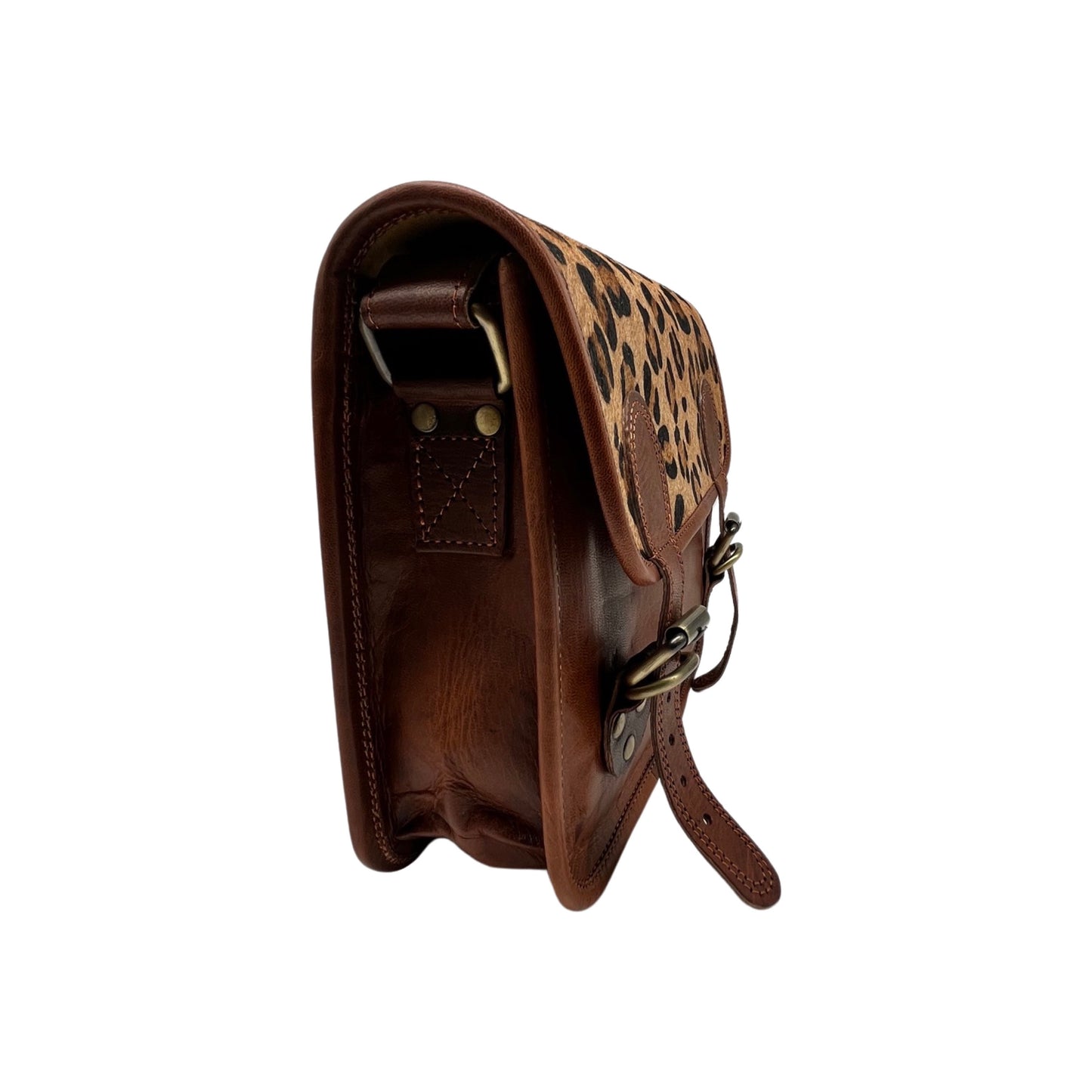 UMHÄNGETASCHE AUS LEDER MIT LEOPARDENFINISH UND STEIN