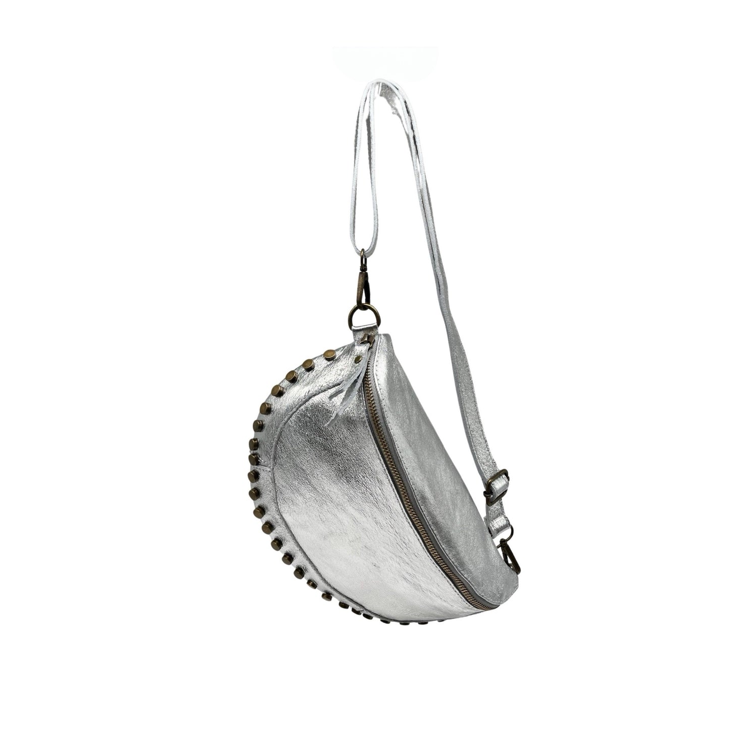 SAC BANANE CUIR IRISE CLOUTE