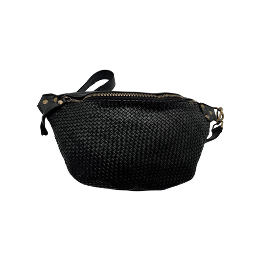 LUNA SCHWARZE GÜRTELTASCHE AUS GEFLOCHTENEM, GEWASCHTEM LEDER