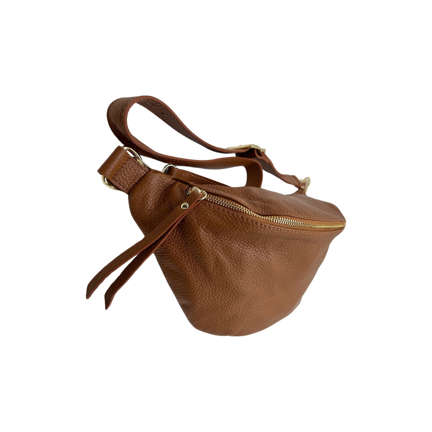 GROßE GÜRTELTASCHE AUS genarbtem Leder, 39 cm, KAMEL