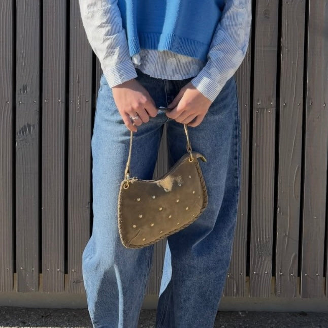 SAC CLOUTE CUIR SUEDE LEONIE