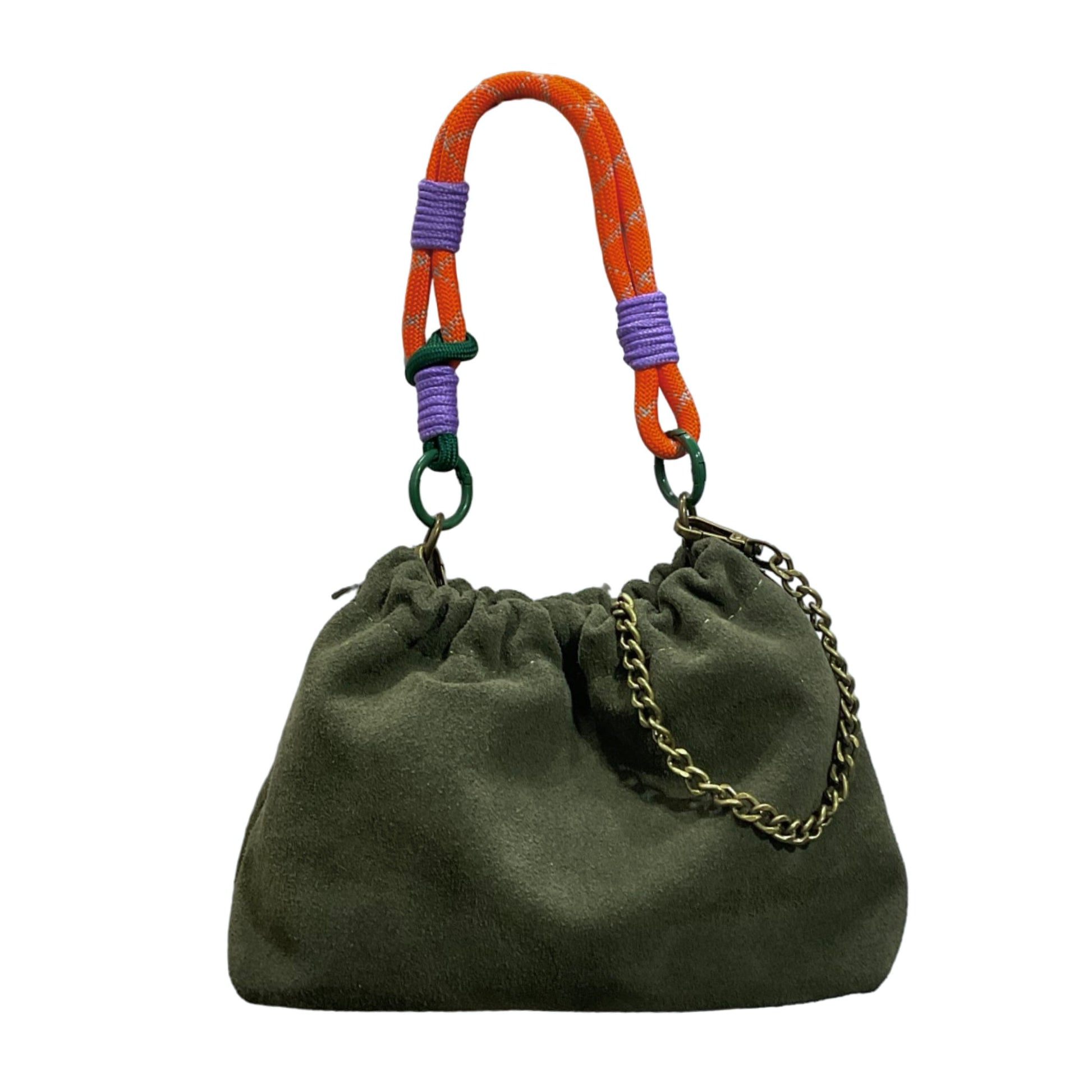 Le sac Plissa (taille S) est un modèle en cuir suède doté d'un cordon tressé, doublé d'une chaîne en bronze.
Fabriqué en Italie, ce petit sac séduit par son design unique au fini plissé et au toucher velouté. Soyez la première à porter le sac Plissa : un design loin du déjà-vu, conçu pour celles qui aiment devancer la tendance.

Dimensions : 23 cm x 17 cm x 7 cm
Porté : Main, bandoulière ou épaule
Personnalisation : Modulable selon vos envies, vous pouvez changé le cordon et la chaîne.
