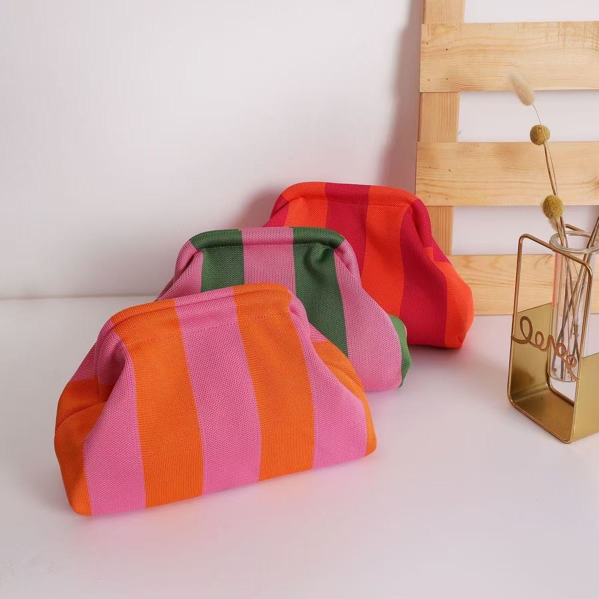 Pochette à main iconique et tendance de LouisaLee.