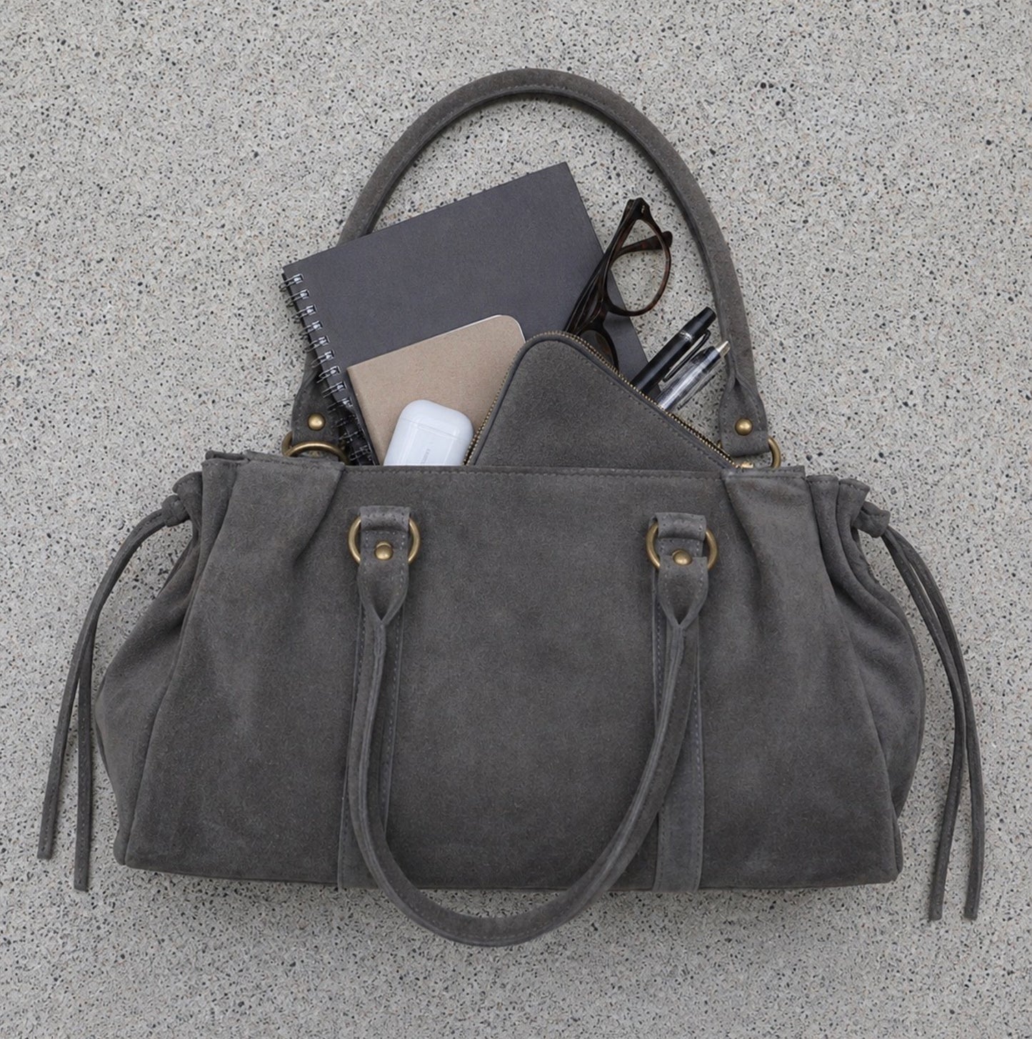 SAC A MAIN CUIR SUEDE GILIA 16 POUCES