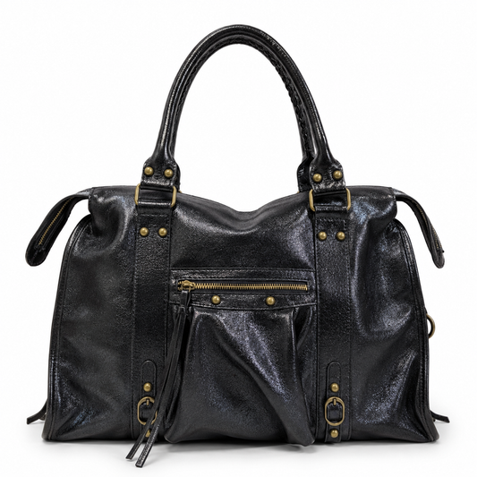 Sac en cuir irisé de couleur noir et de taille L. Peut contenir un ordinateur max 16 pouces.