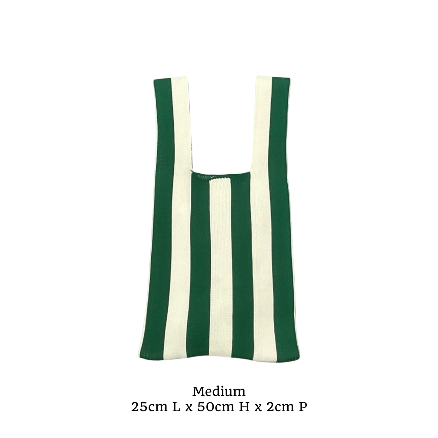 Petit sac à rayures, nommé summer en taille M. De couleur vert et blanc .

Sac très tendance sur les réseaux sociaux.

Référence produit : LJ056

Dimensions : 25 cm (Longueur) x 50 cm (Hauteur) x 2 cm (Profondeur)

Matière : Textile

Origine : Fabriqué en Italie par nos artisans maroquiniers.

Polyvalence : Porté main ou épaule selon vos envies.

Détails soignés : Doublure intérieure et finitions bicolores sans coutures apparentes.

Système de fermeture : Conçu avec une ouvert
